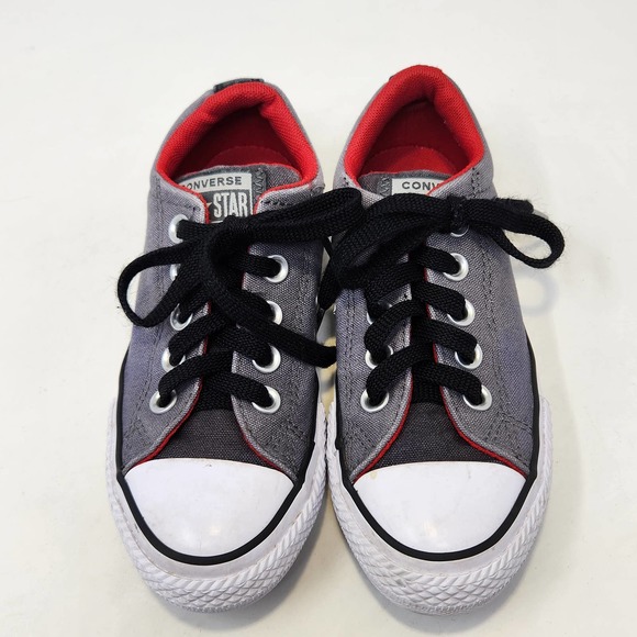 Converse All Star Junior Gray Red White Sneakers Size 12 Low Top Black Laces - Picture 2 of 9